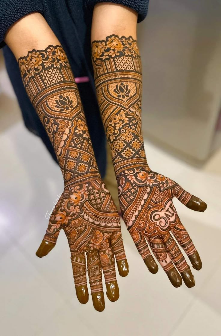 Diwali Punjabi Royal Front Hand Mehndi Design Diwali Punjabi Royal Front Hand Mehndi Design