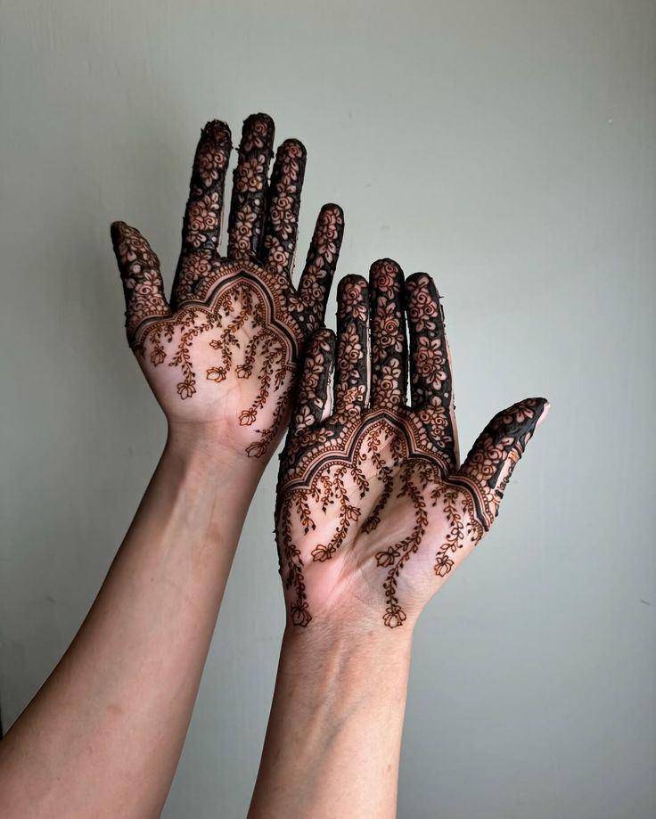 Dubai Mehndi Designs Front Hand Dubai Mehndi Designs Front Hand