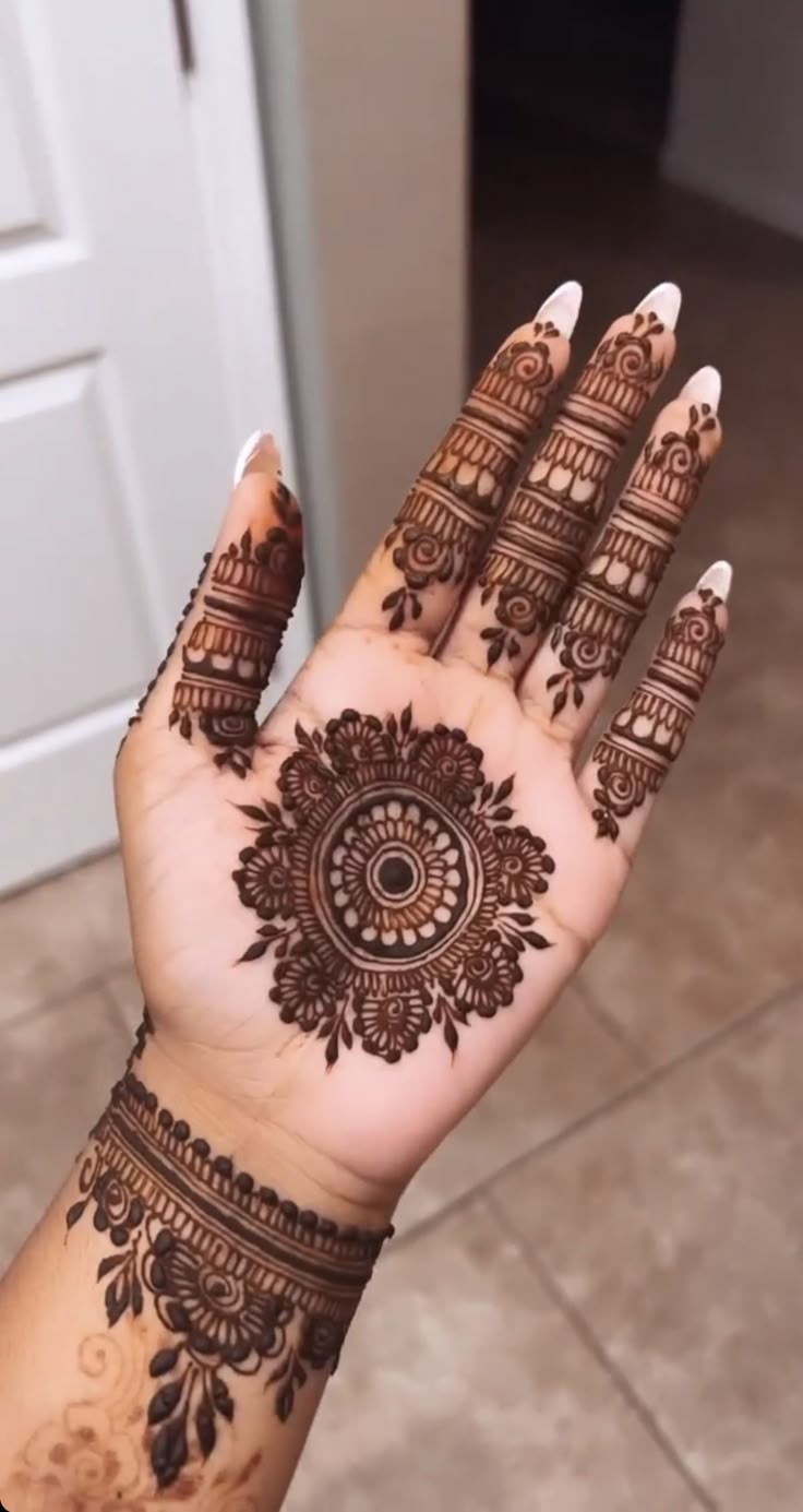 Easy Mandala Mehendi Designs Easy Mandala Mehendi Designs