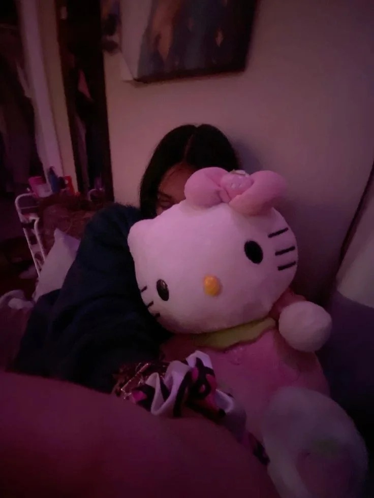 Hello Kitty PFP y2k Hello Kitty PFP y2k