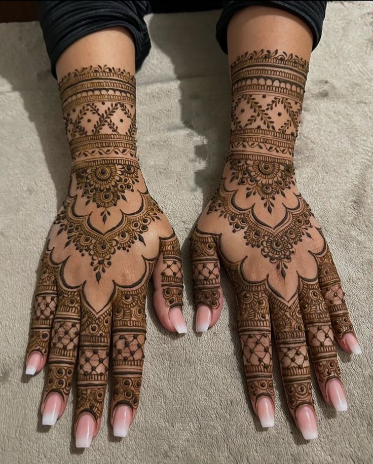 Henna Back Hand Mehndi Design Henna Back Hand Mehndi Design