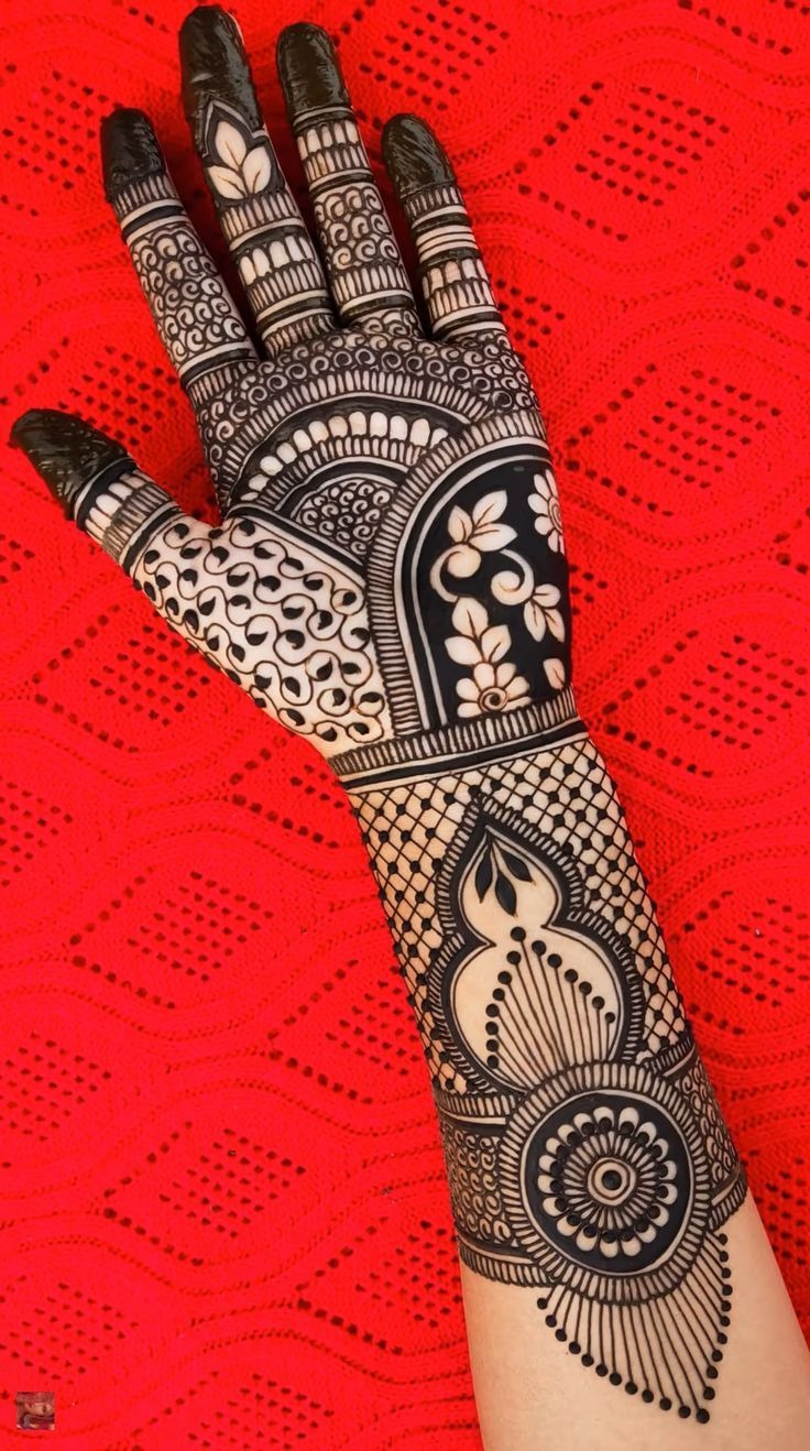 Mehndi Design Simple
