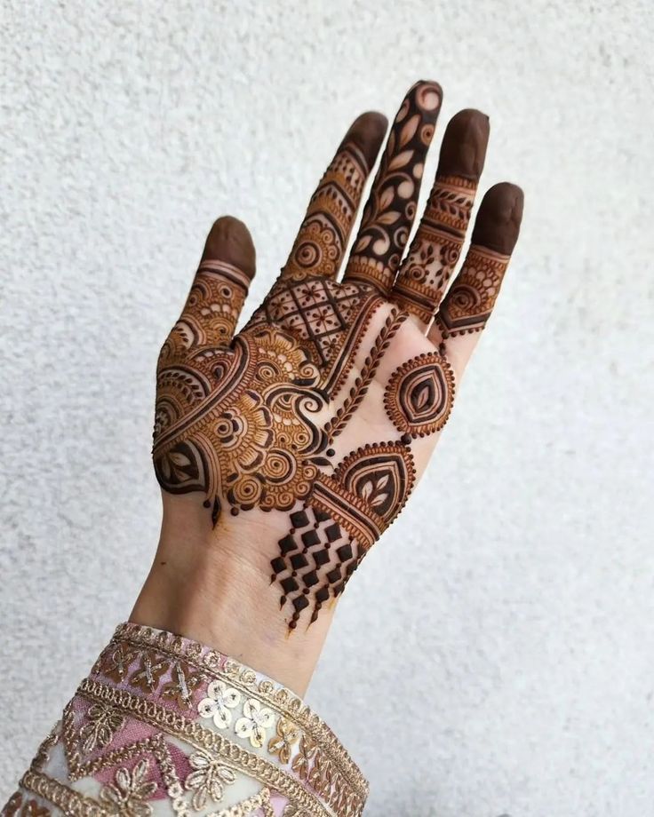 Mehndi Design for Diwali Front Hand Mehndi Design for Diwali Front Hand