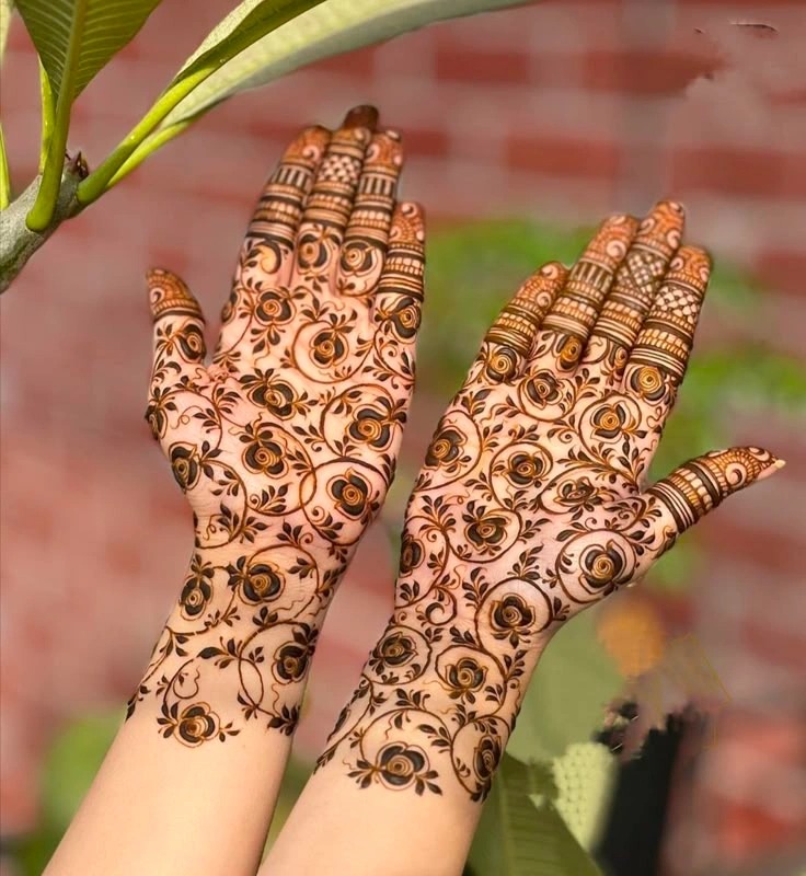 Modern Stylish Mehndi Royal Back Hand Mehndi Design