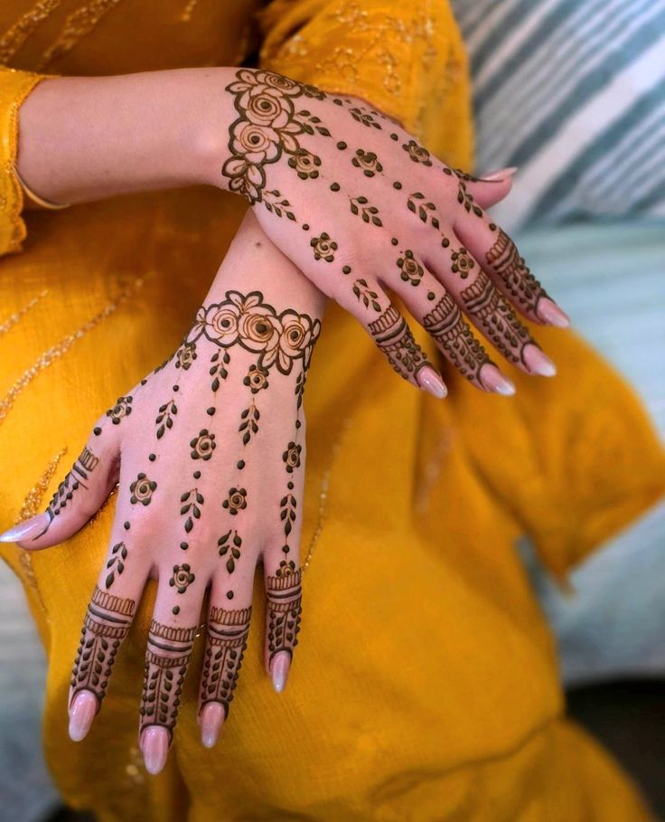 Pakistani Mehndi Design New