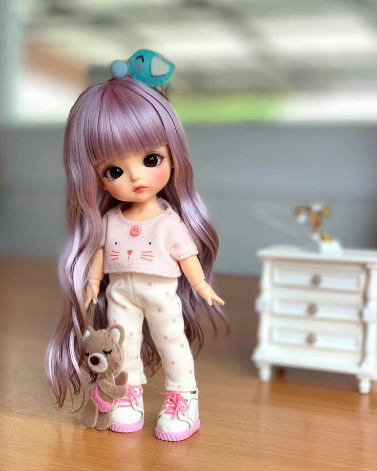 Queen Doll Images