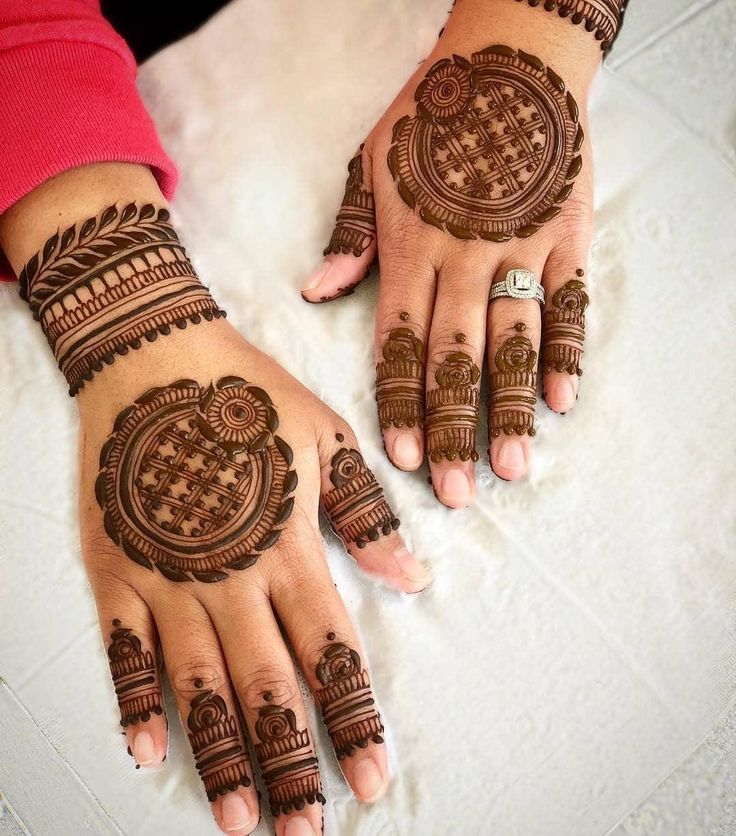 Round Mehndi Design Round Mehndi Design