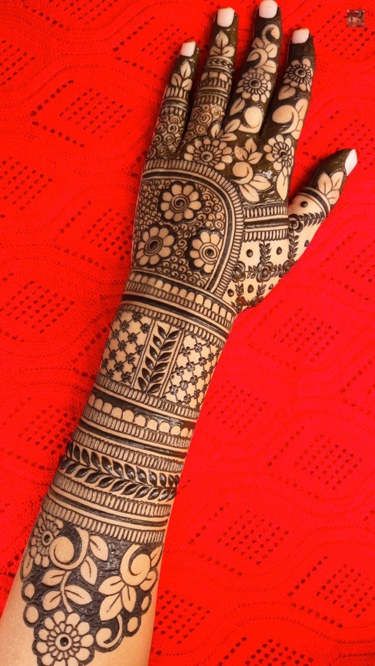 Royal Fancy Stylish Mehndi Design Royal Fancy Stylish Mehndi Design