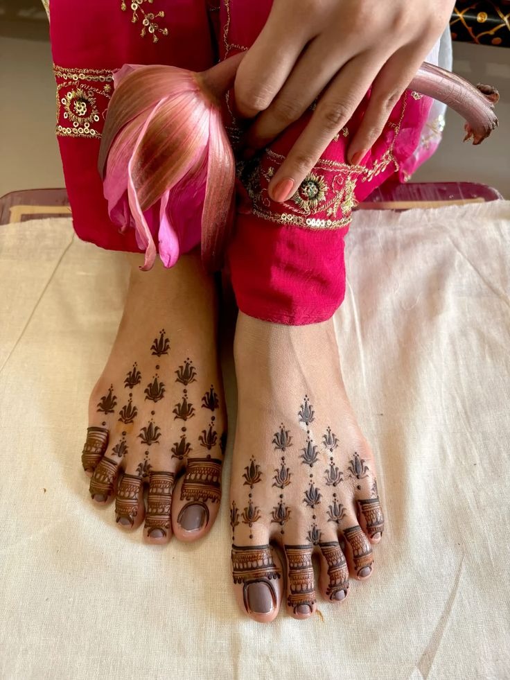 Simple Arabic Mehndi Design Simple Arabic Mehndi Design