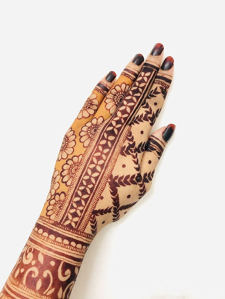 Simple Engagement Mehndi Design Simple Engagement Mehndi Design