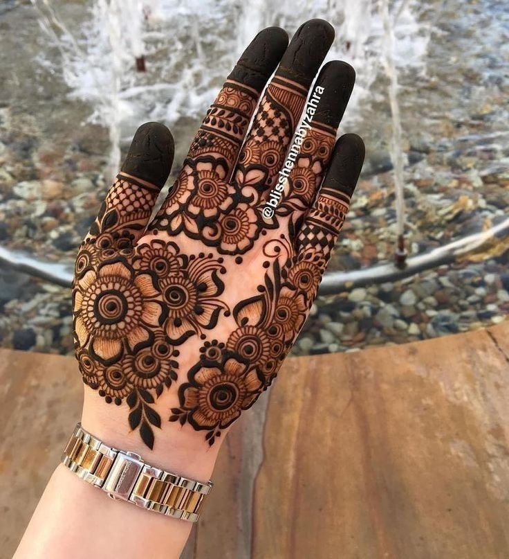 Stylish Dubai Mehndi Design Stylish Dubai Mehndi Design